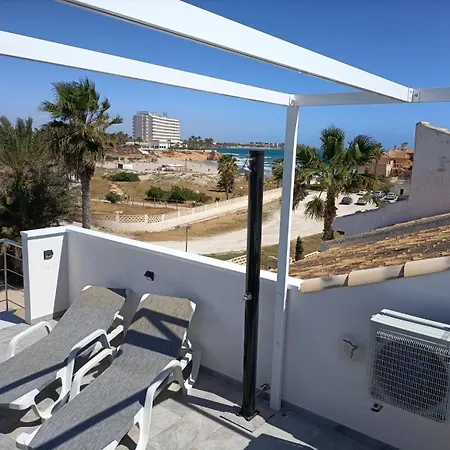 Chalet Duplex Nosy Be Vue Sur Avec Solarium Et Jacuzzi Orihuela